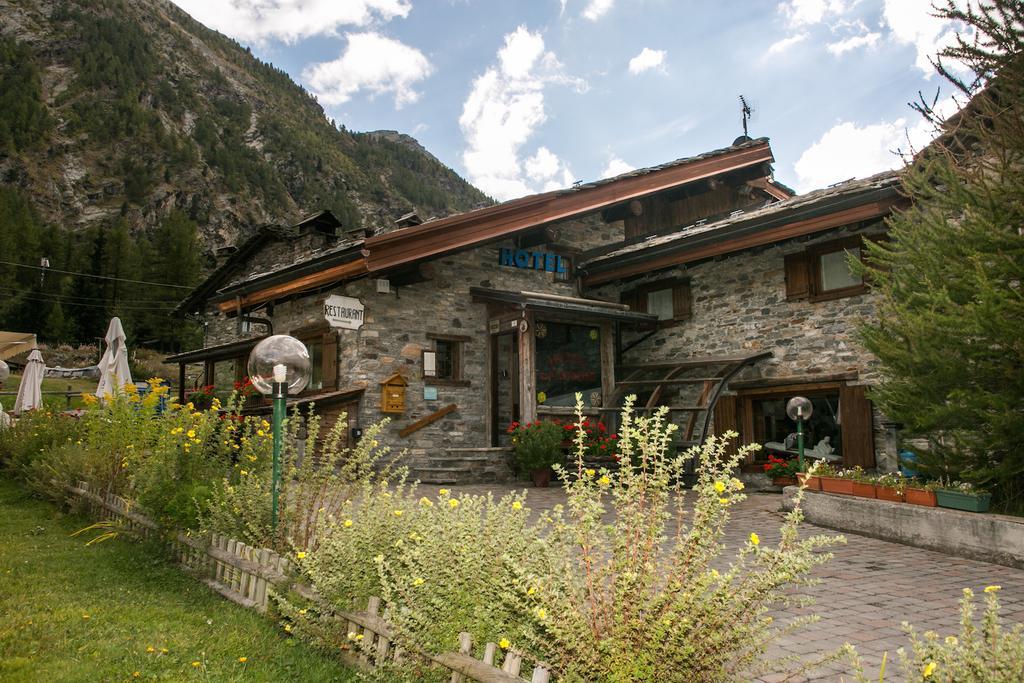 קונייה Hotel Restaurant La Barme מראה חיצוני תמונה